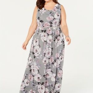 Plus Size Floral Maxi Dress